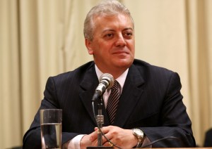Petrobras nombra como presidente ejecutivo a Aldemir Bendine, del Banco do Brasil