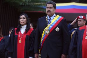 Maduro solicita al TSJ emitir dictamen contra sanciones aprobadas por EEUU