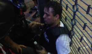 Reportero gráfico de LaPatilla resultó herido durante represión en Chacao (Fotos)