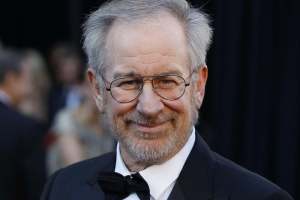 Spielberg sigue soñando con dinosaurios