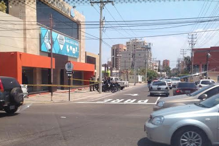Lanzaron artefacto explosivo a mueblería en Maracaibo