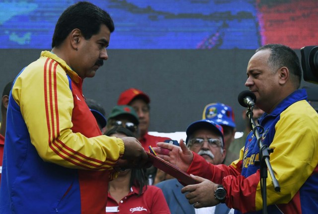 Maduro podrá gobernar por decreto hasta el 31 de diciembre (Foto AFP)