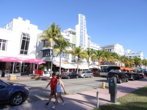 Miami Beach, el turístico balneario de la fiesta y el art déco, cumple 100 años