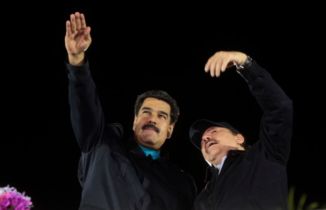 Maduro and Ortega arrive at Bolivar avenue in Managua