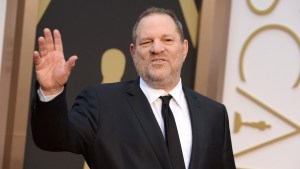 Policía de Nueva York reúne evidencias sobre violación para detener a Weinstein