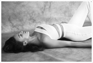 Con estas sensuales fotos Irina Shayk vuelve locos a los asiáticos