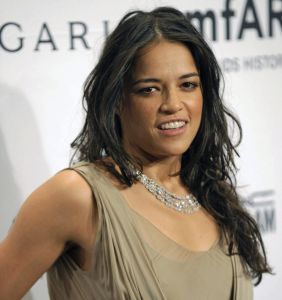 Michelle Rodriguez se disculpa por comentarios sobre las minorías en Hollywood (Video)