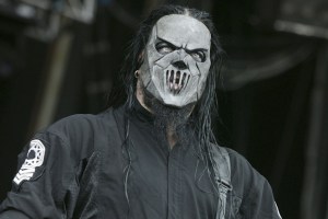 Mick Thomson de Slipknot fue apuñalado por su hermano