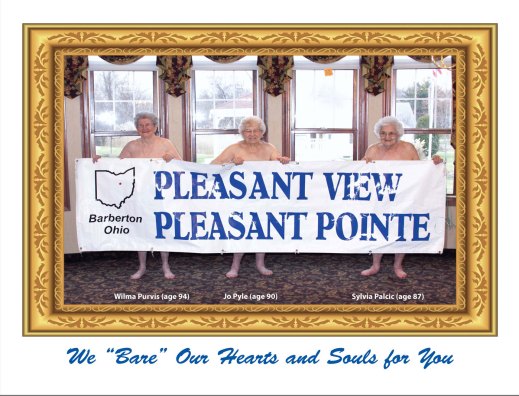 Foto: La casa de ancianos Pleasant Pointe Assisted Living, se ve a Wilma Purvis, de 94 años, Jo Pyle, de 90, y Sylvia Palcic, de 87, posando para la portada de un calendario que busca recaudar fondos para el asilo / AP