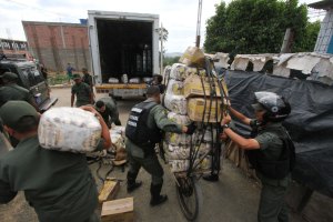 Reportero de AP describe la red de corrupción del contrabando fronterizo en Venezuela