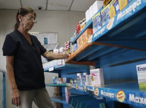 Farmacias podrían cerrar por escasez