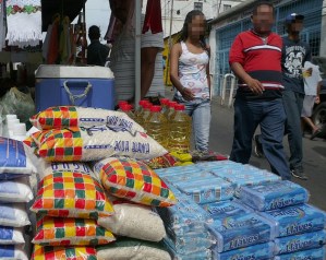 Mercado municipal de San Félix: “Un pueblo sin ley”