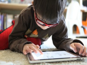 Niños de la era digital serán la primera generación con un coeficiente intelectual más bajo que el de sus padres