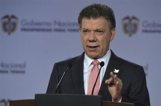 Santos pide al procurador que no se meta en el proceso de paz con las Farc