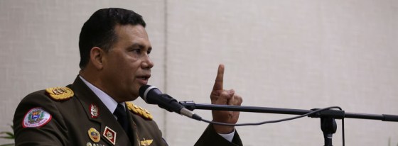 20-03-15Ministro Gonzlez Lpez jurament a 148 licenciados en Servicio Policial en Caracas 4