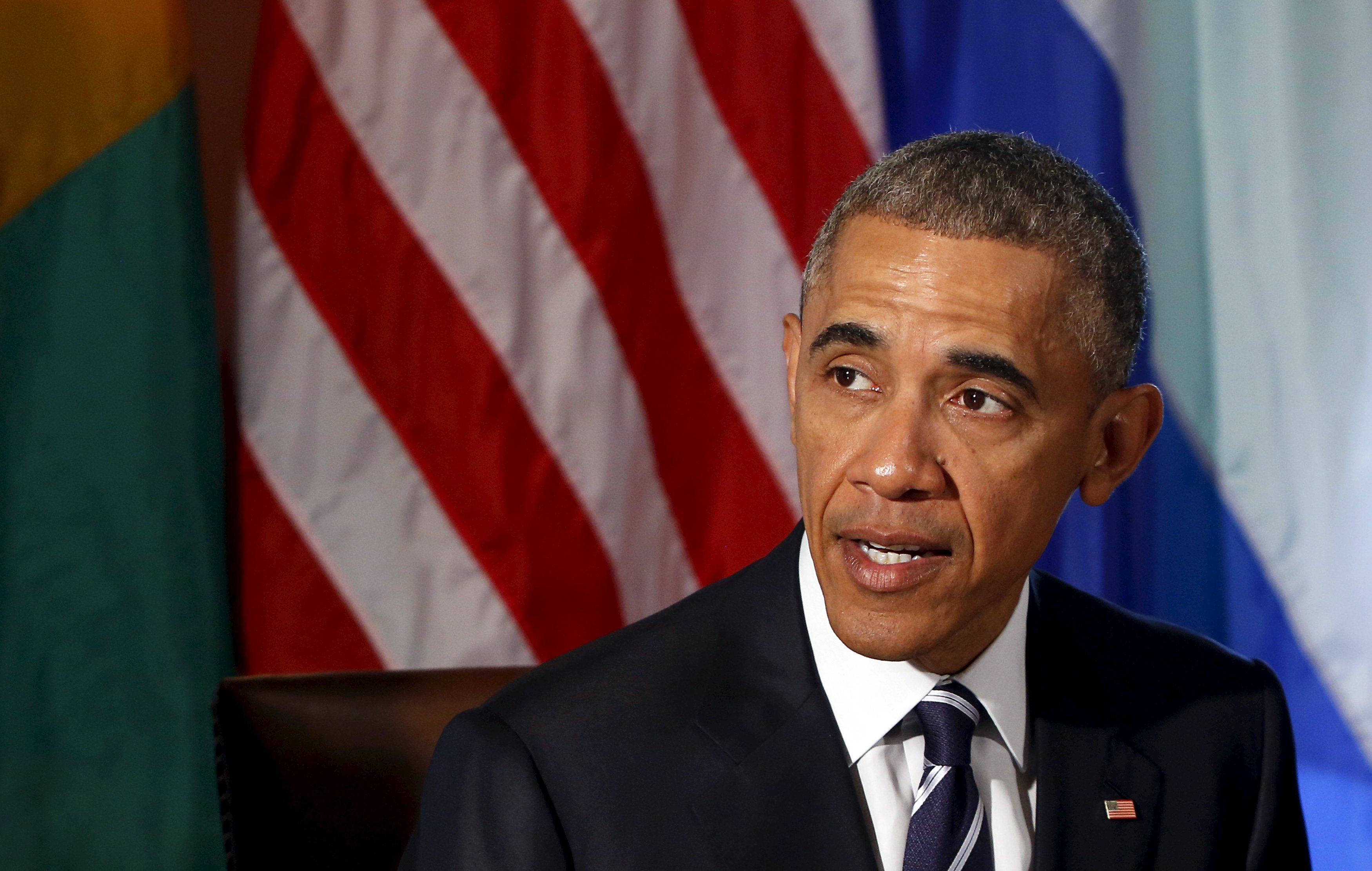 Obama pide no bajar la guardia hasta lograr “cero” casos de ébola