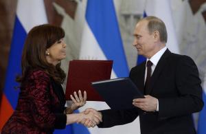 Kirchner firma acuerdos para sector energético en Moscú