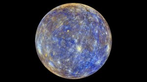 Las últimas (y coloridas) imágenes del planeta Mercurio enviadas por la sonda Messenger (HD)