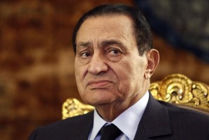 Mubarak, de nuevo ante el juez bajo cargos de corrupción