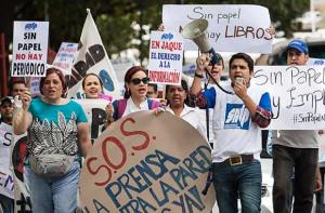 Más de 300 trabajadores de El Carabobeño podrían quedar en la calle por falta de papel