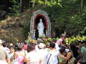 Santuario de Betania recibe a miles de feligreses esta Semana Santa