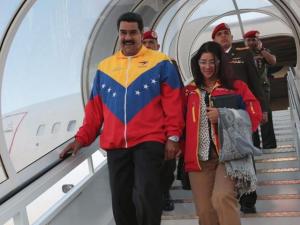 Maduro llega de Panamá: Día y medio “de ñapa” luego de la Cumbre