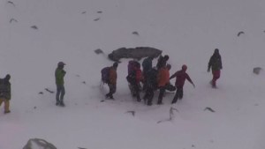 Fotógrafo colombiano temió quedar enterrado vivo en el Everest (Video)