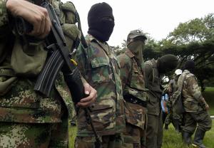 Las Farc acusan a militares de atacar en Colombia a sus delegados de paz