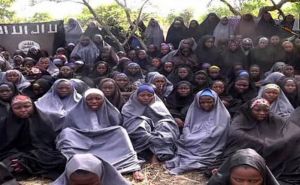 Sin noticias de las niñas de Chibok un año después de su secuestro en Nigeria