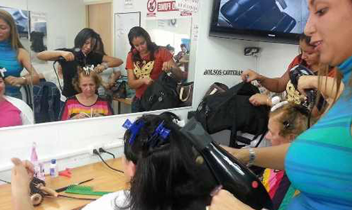Servicios de peluquería espantan al bolsillo de las venezolanas