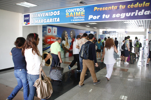 AeropuertoSantiagoMariño