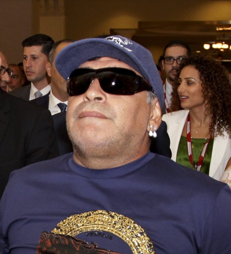Maradona dice que ya es tiempo de que se termine la anarquía en la Fifa