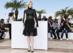 Polémica en Cannes por la altura de los tacones en la alfombra roja