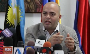Concejales de Maracaibo exigen sea prorrogada la instalación del chip de la gasolina