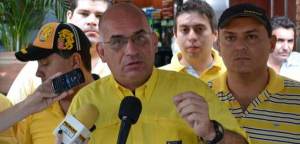 José España: Cero expropiar y confiscar con la nueva AN todo será hecho en Venezuela