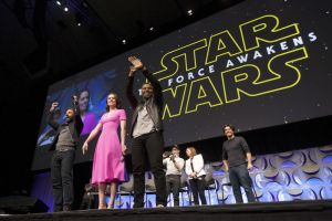 “Star Wars” supera barrera de 1.000 millones de dólares en tiempo récord