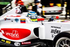 Mauricio Baíz es el más rápido en Monza