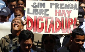 RSF: Gobierno venezolano impone “censura” previa a corresponsales en elecciones