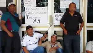 Trabajadores se amarraron a las puertas de CVG Alcasa para presionar pago de prestaciones