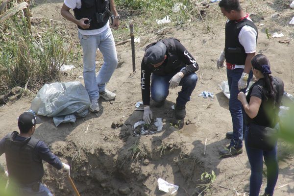De cuatro a cinco meses se estima la data de muerte de las víctimas enterradas en las tres fosas comunes localizadas en Ureña. (Foto/Tulia Buriticá)