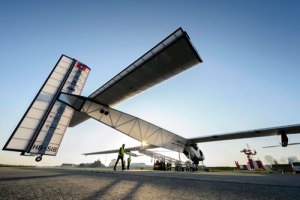 El Solar Impulse II ultima preparativos para su gran travesía por el Pacífico