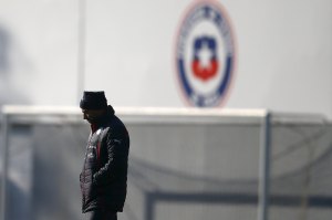 Vidal no será excluido de la selección chilena en Copa América