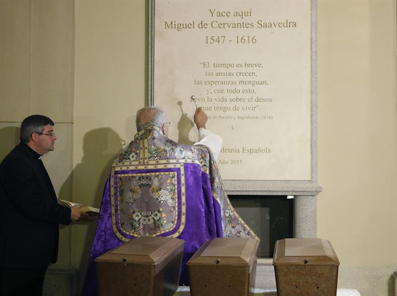 Cervantes descansa ya en su nuevo monumento (Video)