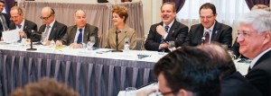 Dilma se reúne con inversionistas en New York y pide confianza en Brasil