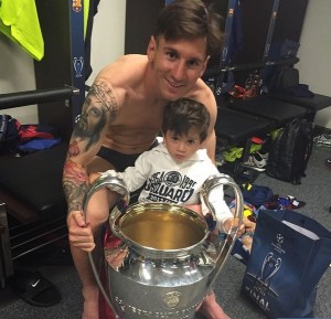 Así celebraron Messi y su hijo Thiago la victoria del Barcelona (Foto)