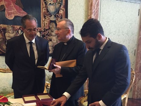 Otero tuvo una charla privada con el secretario de estado del Vaticano, Pietro Parolín (Foto El Nacional)