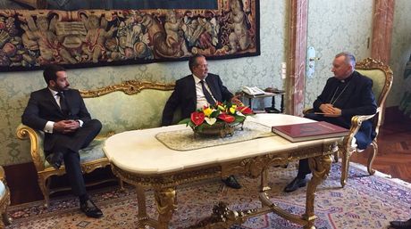 Otero tuvo una charla privada con el secretario de estado del Vaticano, Pietro Parolín (Foto El Nacional)