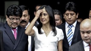 Primera dama de Perú se libra de investigación por lavado de dinero