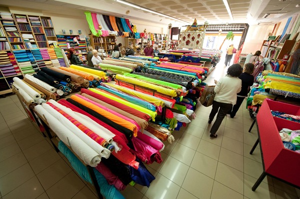600 trabajadores del sector textil abandonaron sus puestos de trabajo para dedicarse a la buhonería