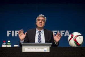 Renuncia director de comunicación de la FIFA